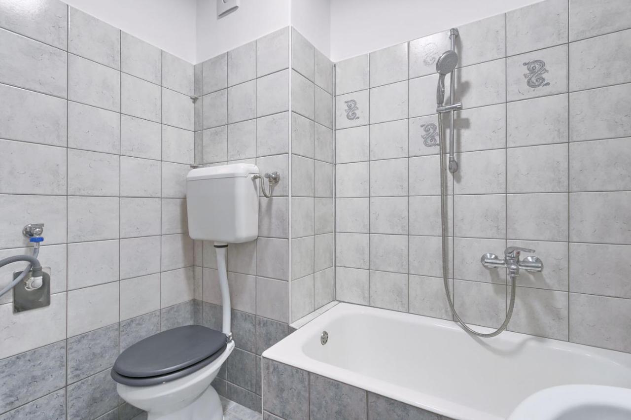 Modern Oasis Apartment PUY 외부 사진
